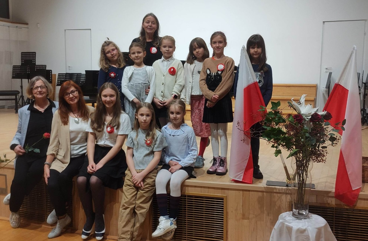 Koncert Muzyki Polskiej Szko a Podstawowa Nr 45 Im Bohater w Koncert Muzyki Polskiej Szko a Podstawowa Nr 45 Im Bohater w