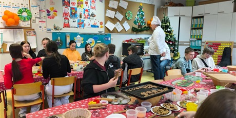 Powiększ grafikę: coraz-blizej-swieta-665660.jpg