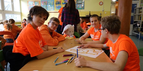 Powiększ grafikę: dzien-tumbo-656724.jpg